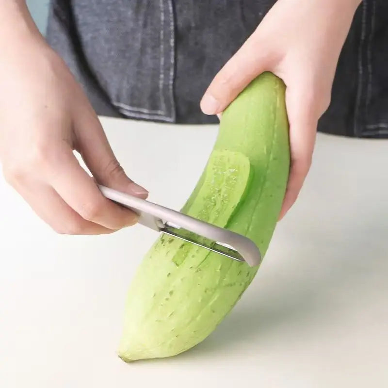 5-Piece Multi-Functional Kitchen Gadget Set Cheese Grater Bottle Opener Peeler Pizza Cutter