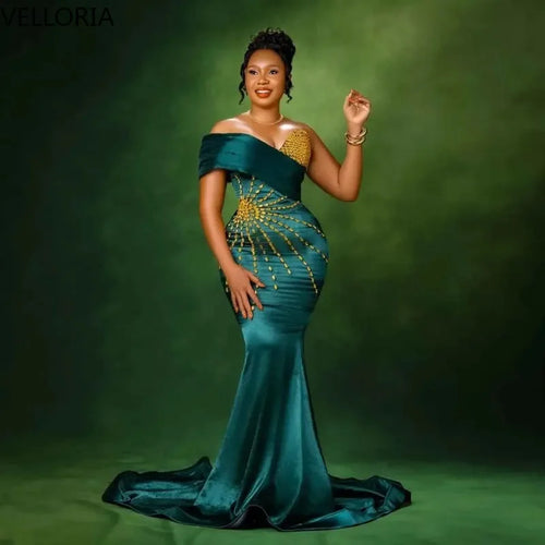 African Emerald Green Off Shoulder Mermaid Evening Dress Gold Beaded Bodycon Party Gown Formal Gown Plus Size Wedding Customized